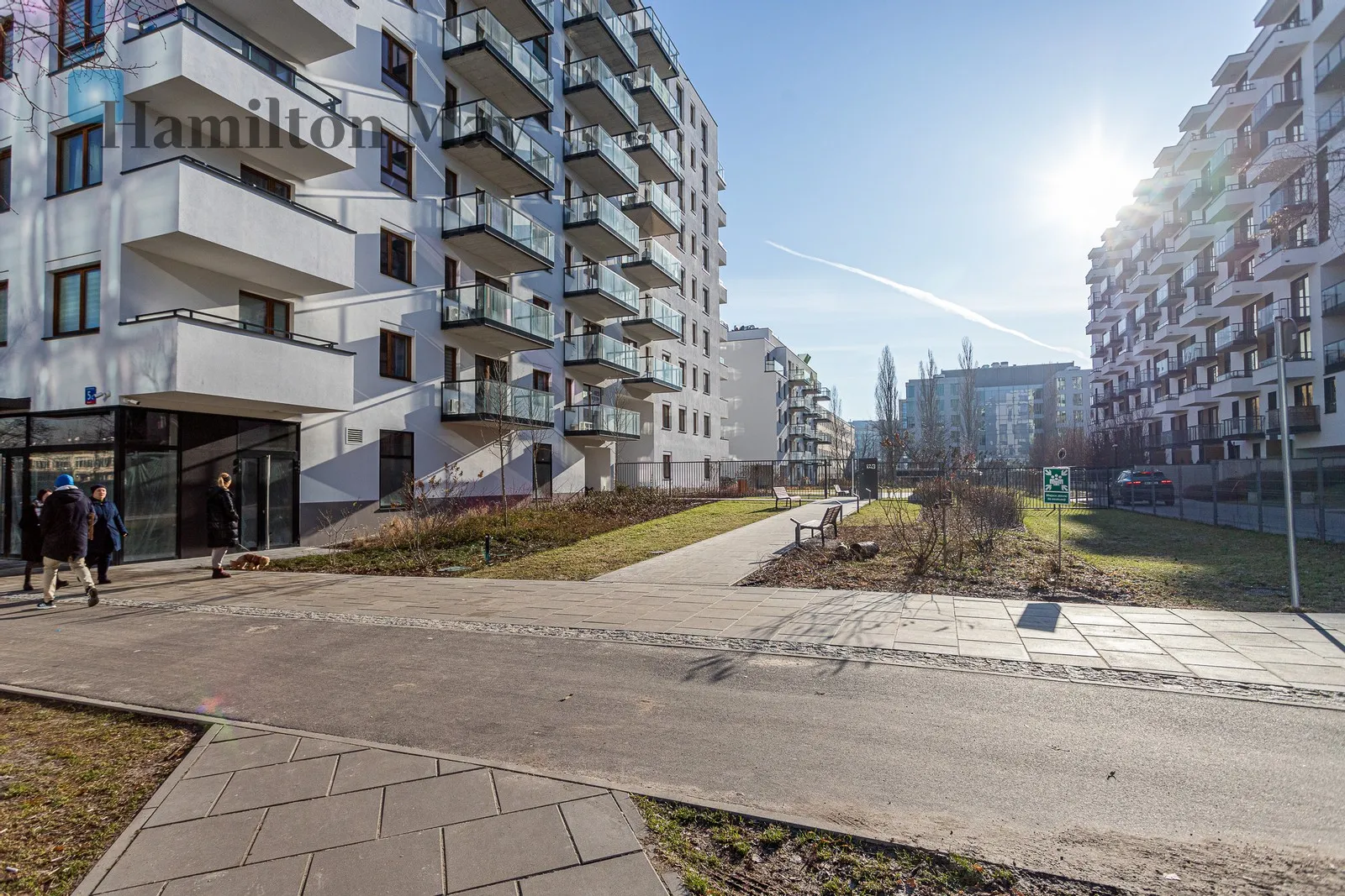 Region: Mokotów Distance to centre: 5.09 km Level: 5 Price: 4750 PLN - slider