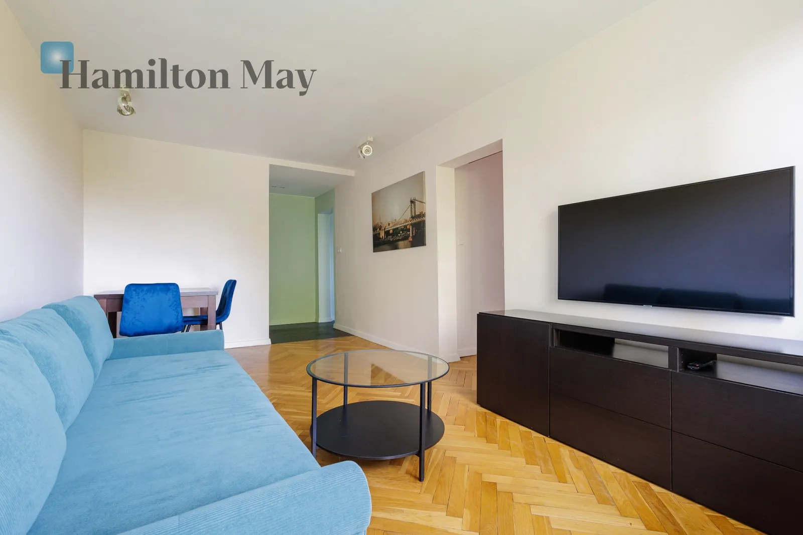 Street: Stefana Batorego Region: Mokotów Subregion: Stary Mokotów Distance to centre: 2.11 km Level: 2 Price: 3200 PLN Bedrooms: 1 Bathrooms: 1 Size: 50m2 Price/m2: 64 PLN - slider
