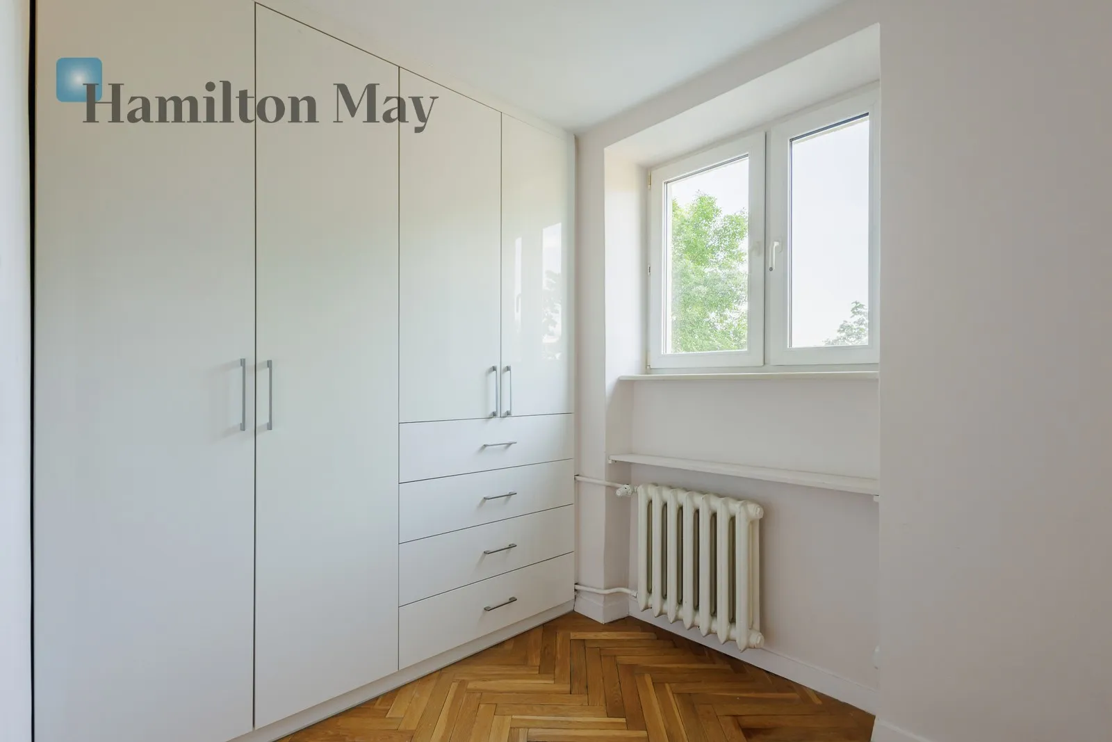 Subregion: Stary Mokotów Distance to centre: 2.11 km Level: 2 Price: 3200 PLN Bedrooms: 1 Bathrooms: 1 Size: 50m2 Price/m2: 64 PLN - slider