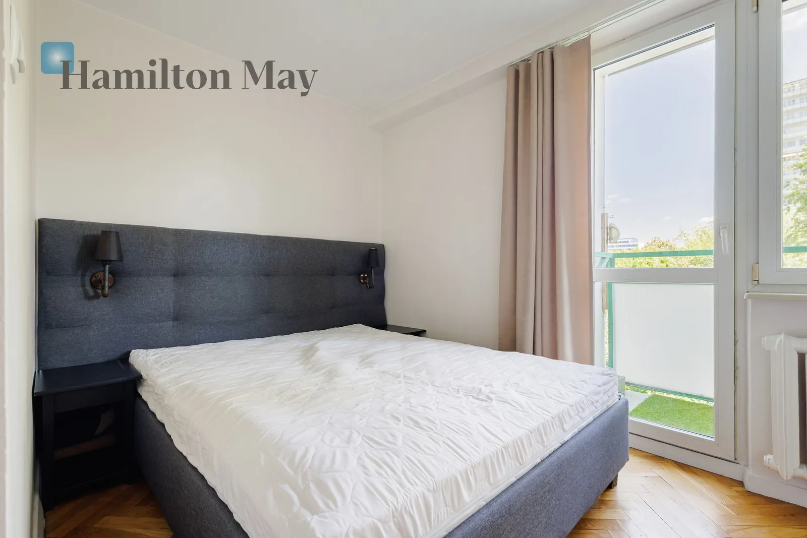 City: Warszawa Street: Stefana Batorego Region: Mokotów Subregion: Stary Mokotów Distance to centre: 2.11 km Level: 2 Price: 3200 PLN Bedrooms: 1 - slider