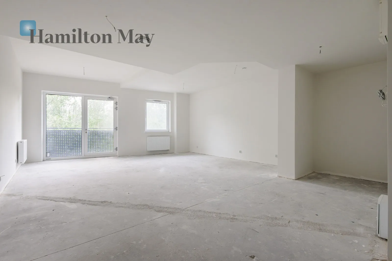 City: Warszawa Street: Taborowa Region: Ursynów Subregion: Wyczółki Distance to centre: 7.19 km Level: 2 Price: 1740000 PLN Bedrooms: 3 Bathrooms: 2 Size: 121m2 Price/m2: 14380 PLN - slider