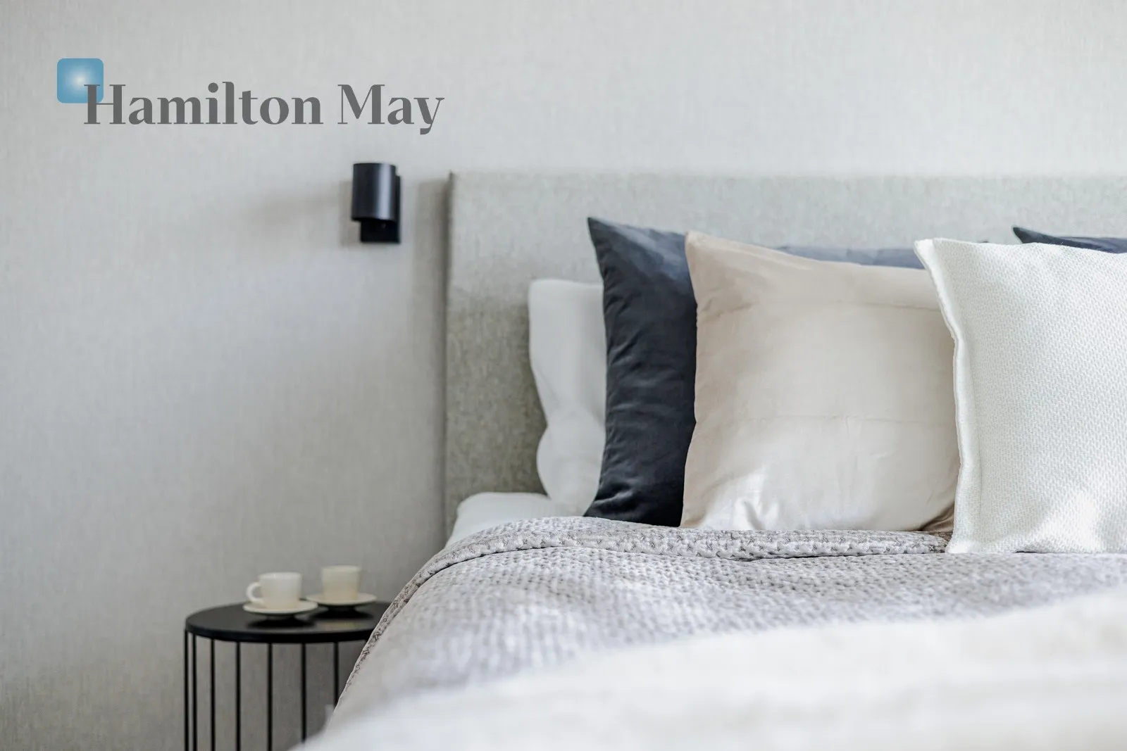 Street: Grzybowska Region: Wola Subregion: Mirów Distance to centre: 1.58 km Level: 27 Price: 30000 PLN - slider