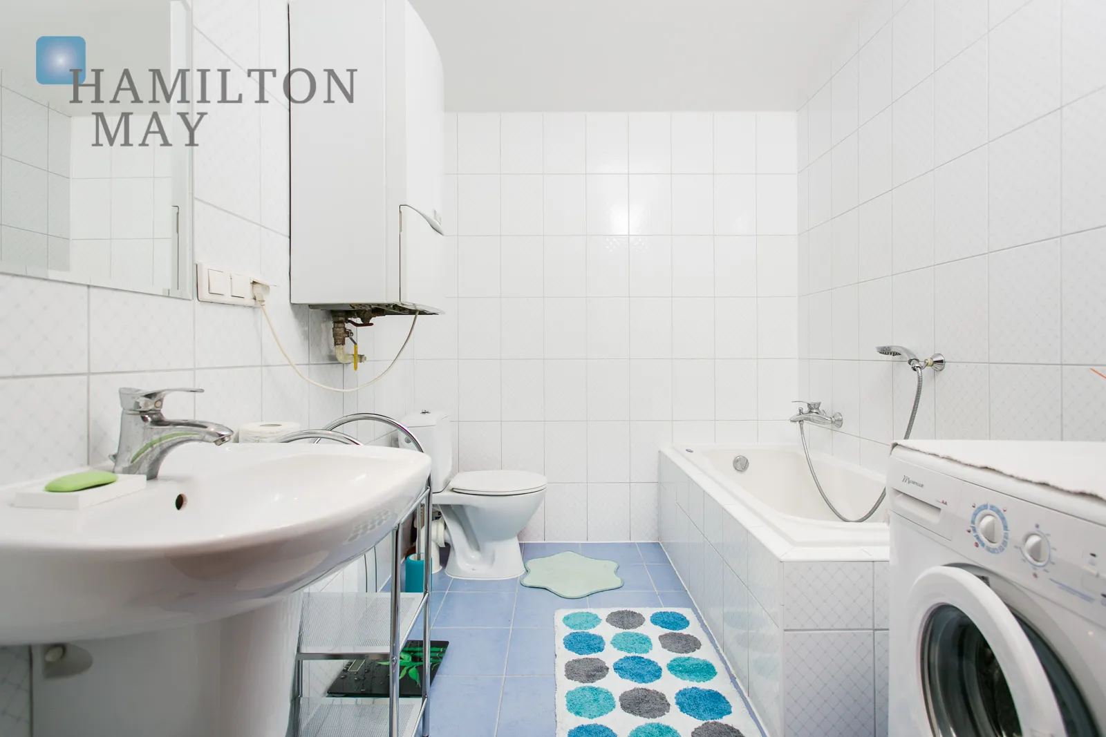 Bright and spacious apartment on Grzegórzecka Street - slider