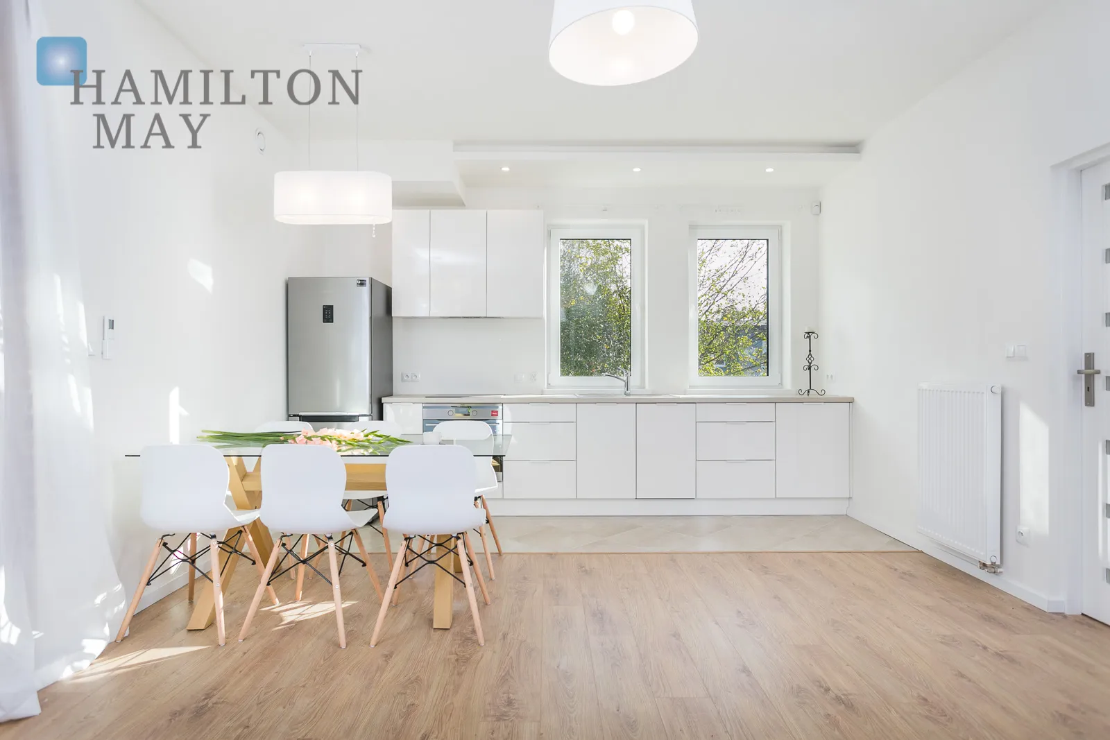 Two-bedroom apartment with a beautiful view of Przegorzały - slider