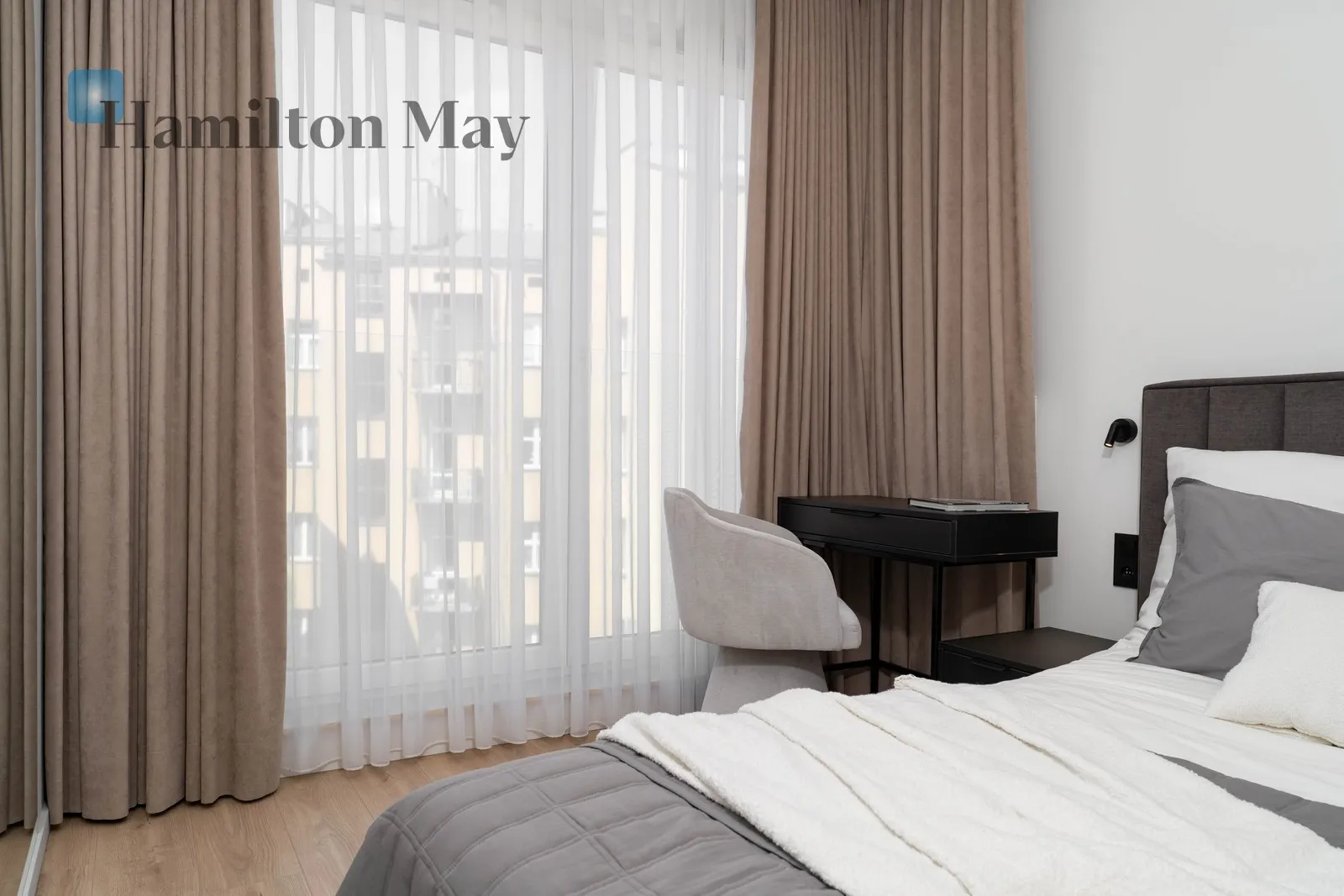 New, high-standard apartment in the center of Krakow - slider