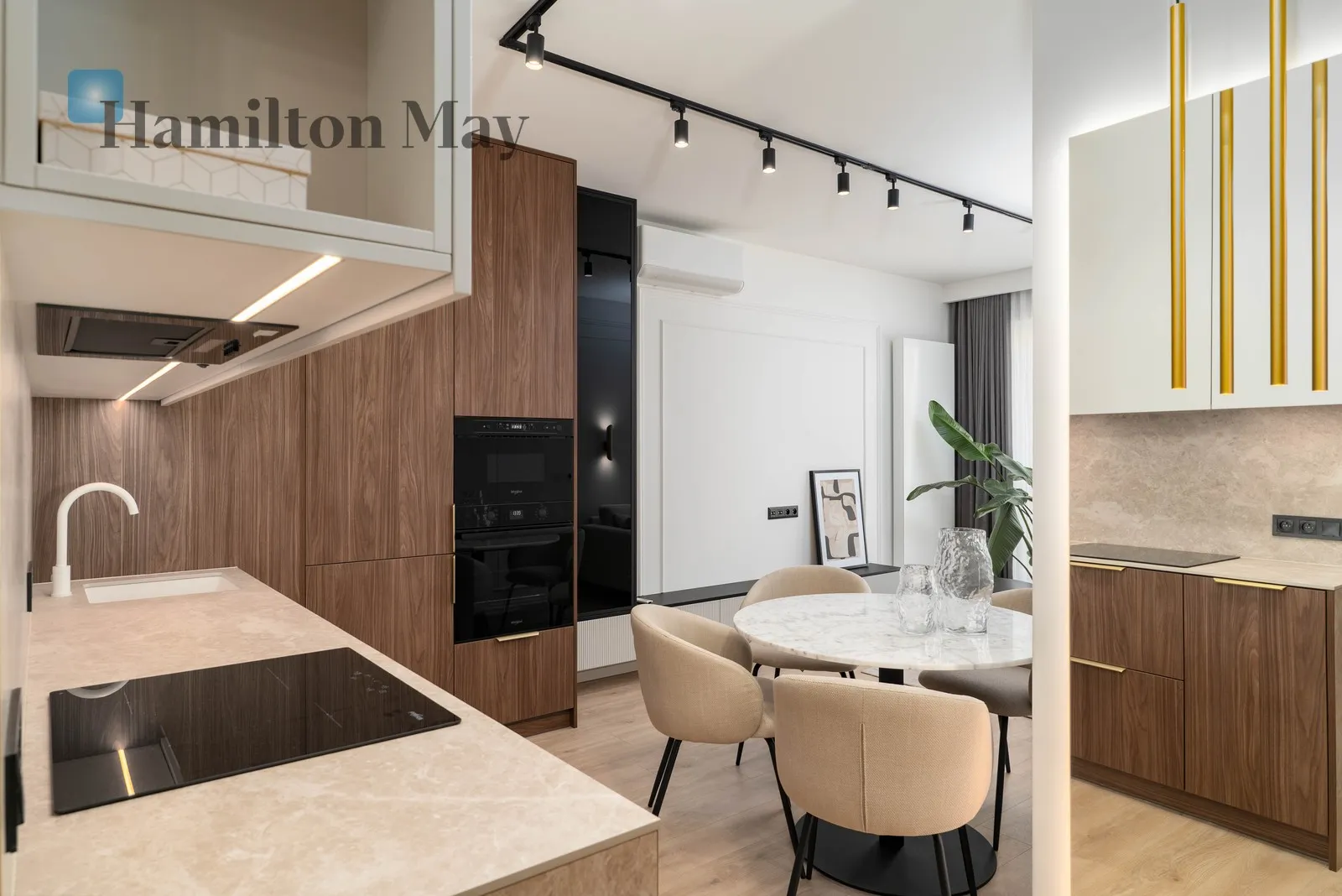 New, high-standard apartment in the center of Krakow - slider