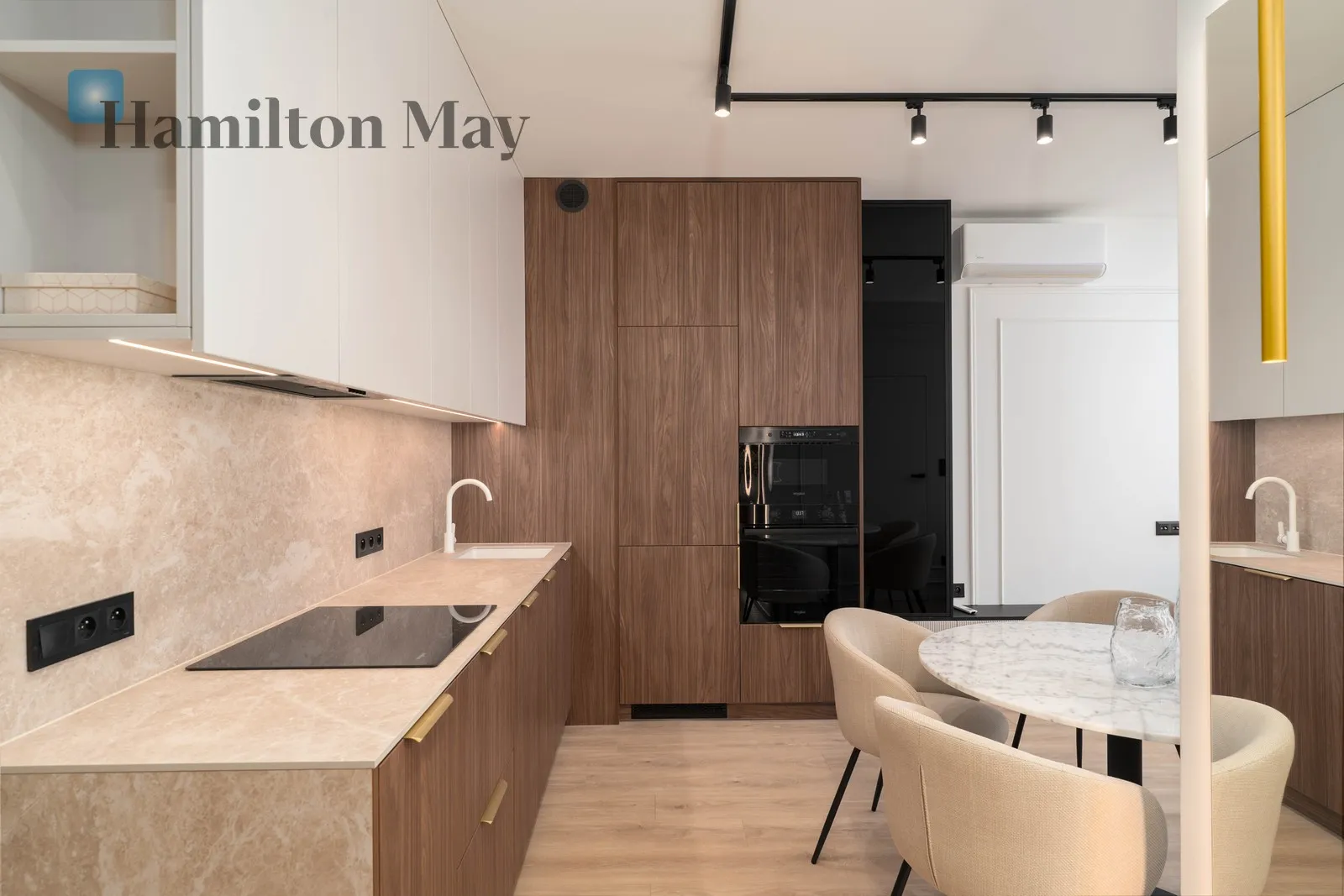 New, high-standard apartment in the center of Krakow - slider