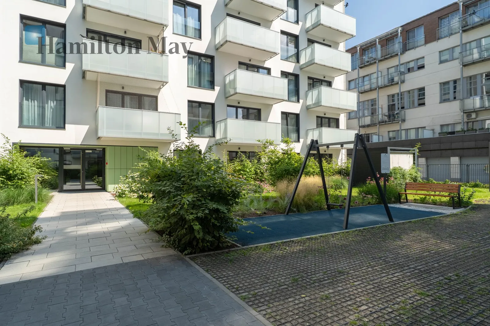 New, high-standard apartment in the center of Krakow - slider
