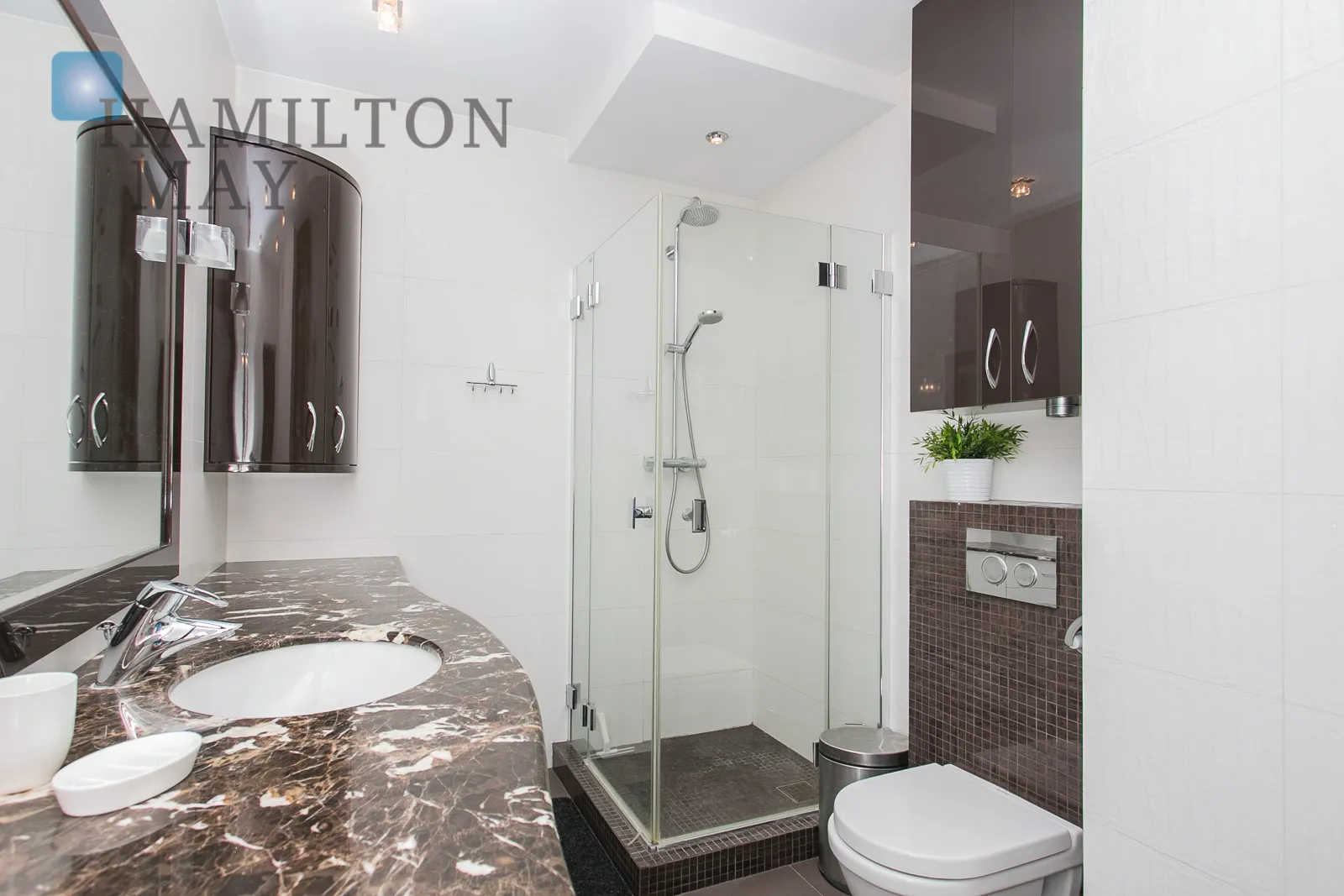 Luksusowe, ciche, dwupokojowe mieszkanie w apartamentowcu obok pl. Konstytucji - slider