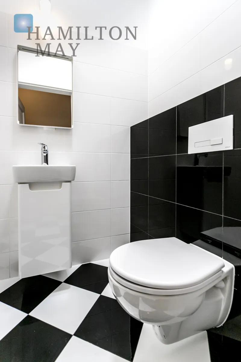 Продається простора квартира з балконом в Мокотові - slider