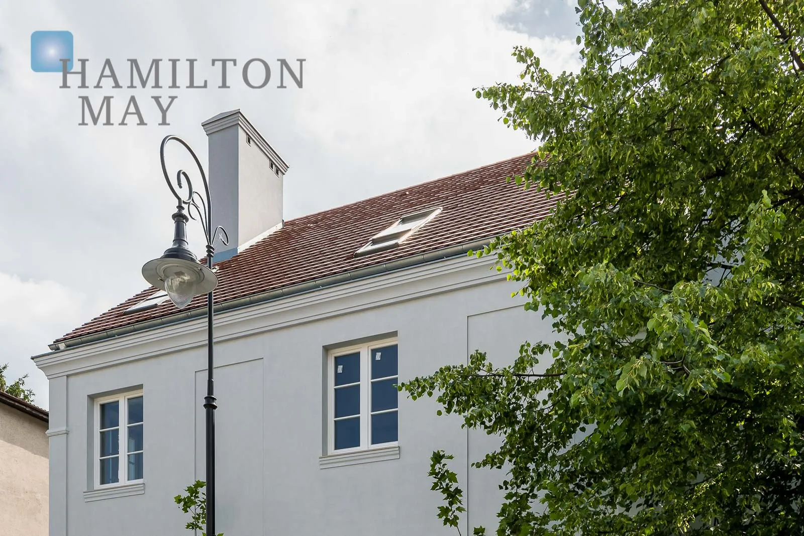 Apartament w willi na Starym Żoliborzu - slider