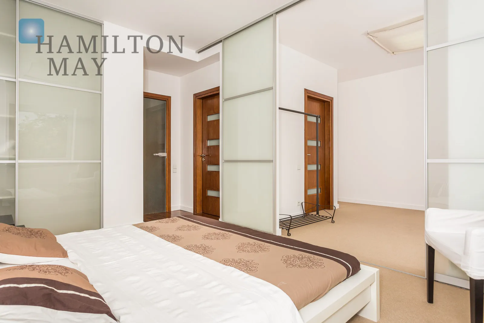 Powiśle | Черняковська | біля парку Сапера - slider