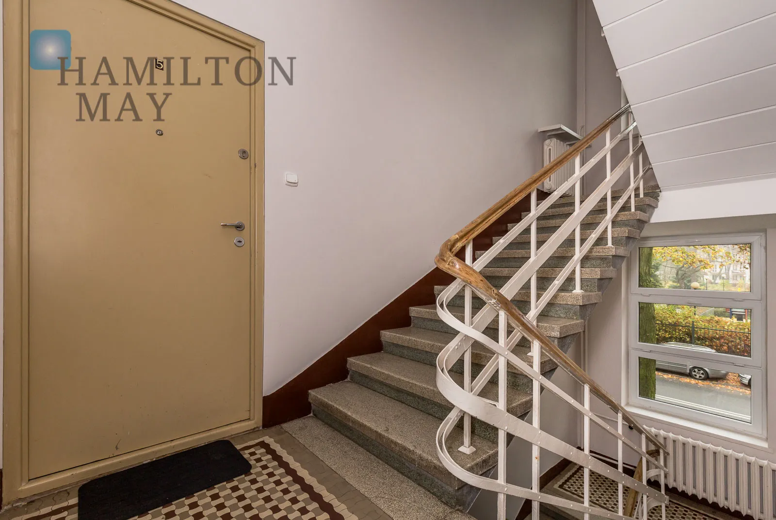 Spacious apartment by the Dreszera Park - slider