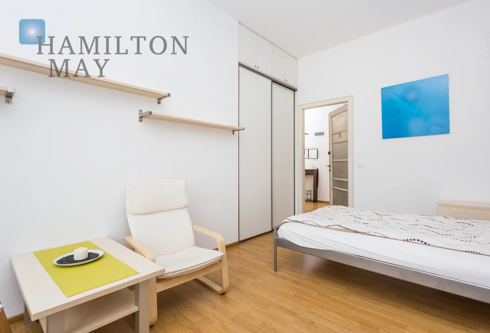 Przestronne i słoneczne mieszkanie z dwoma sypialniami w centrum Krakowa - slider