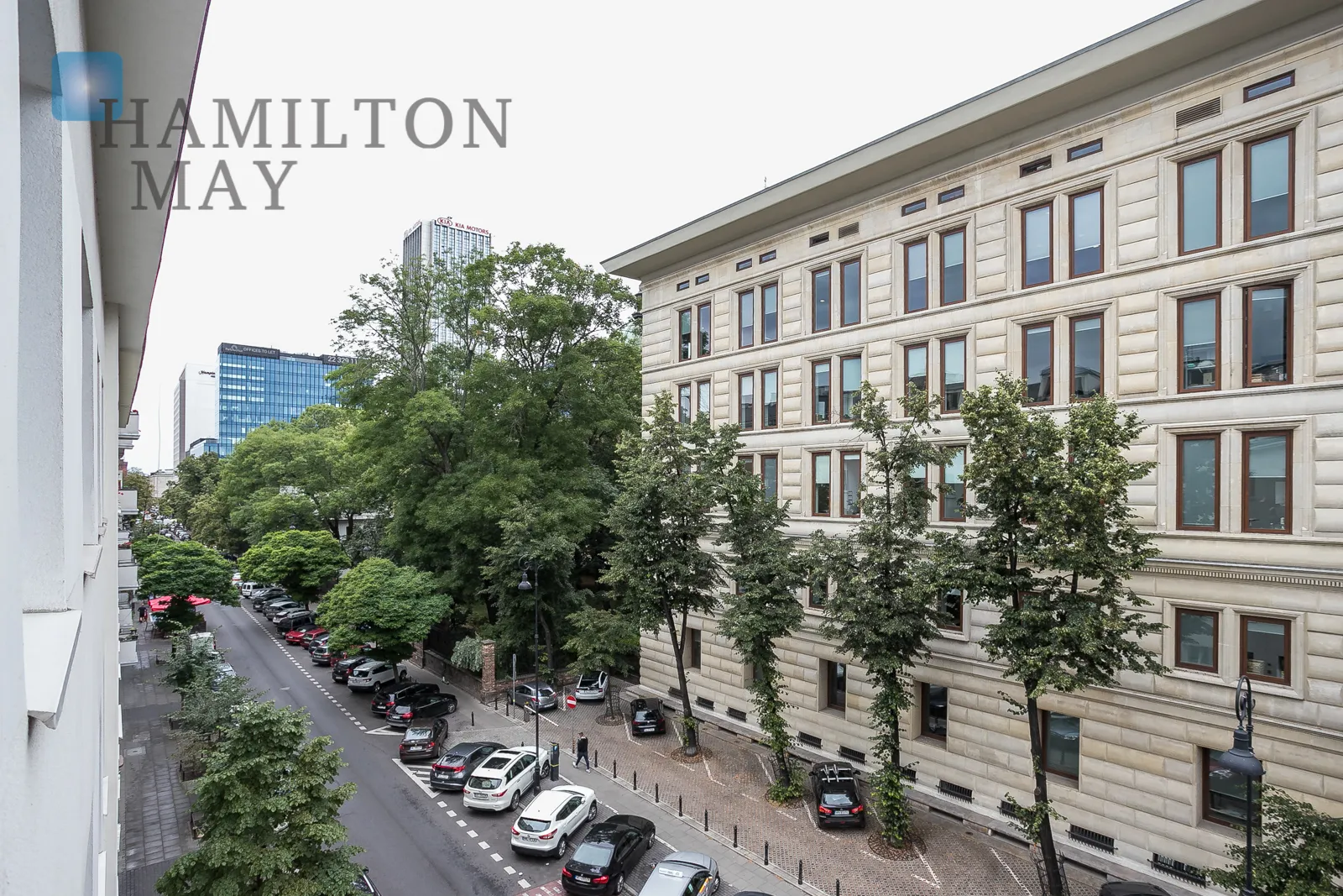 Trzy pokoje | Kamienica | ulica Wspólna  - slider