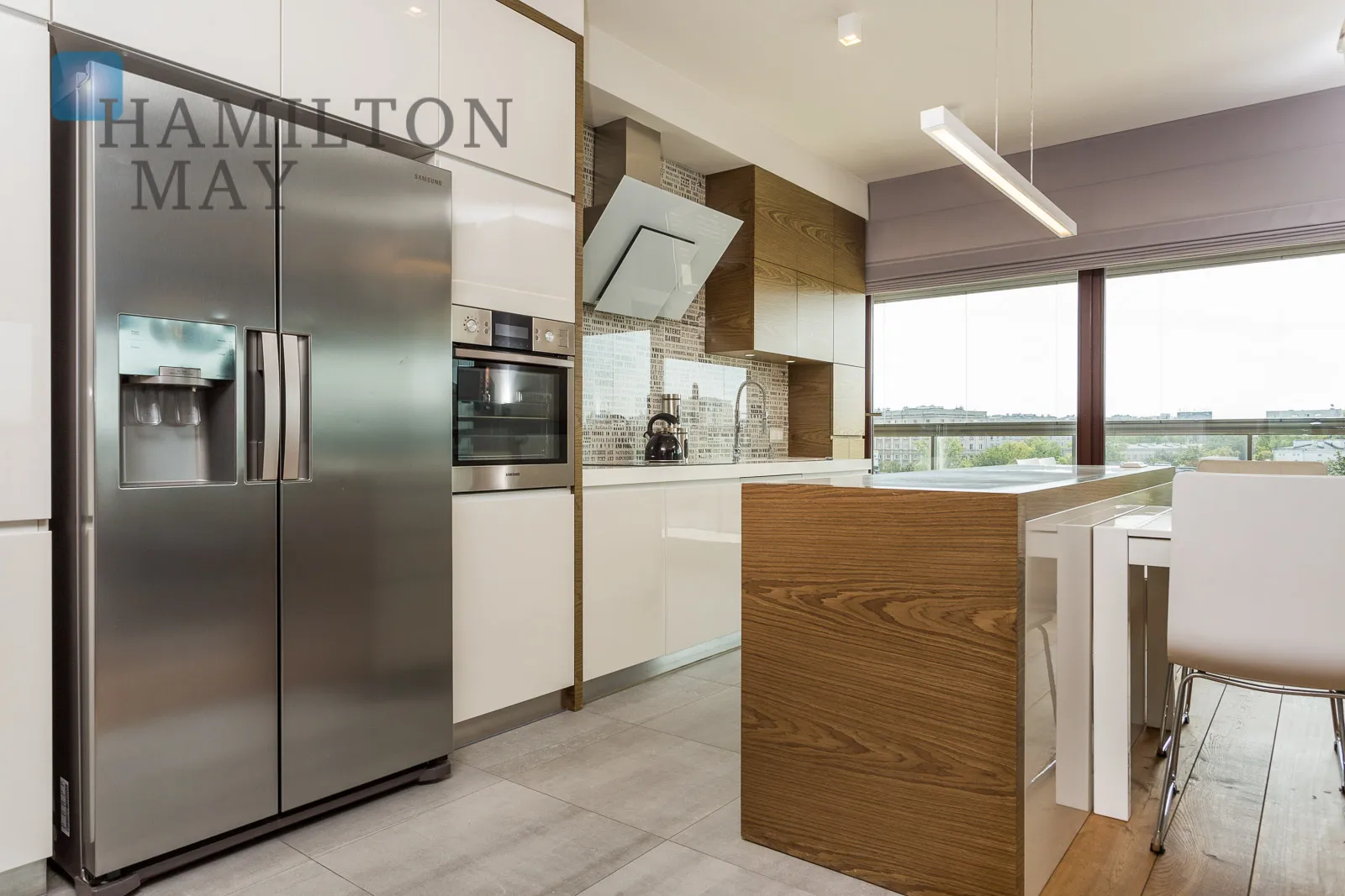 Apartment with a large balcony | near Dworzec Gdański metro - slider