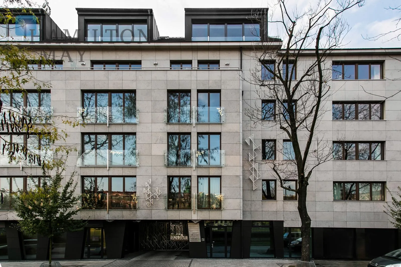 A luxurious apartment in one of the most beautiful places in Krakow - slider