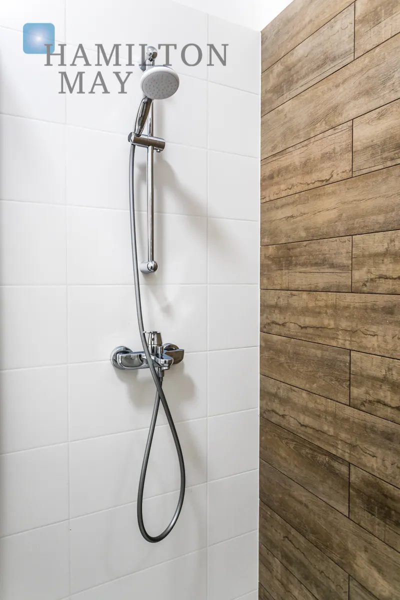 Продається простора квартира з балконом в Мокотові - slider