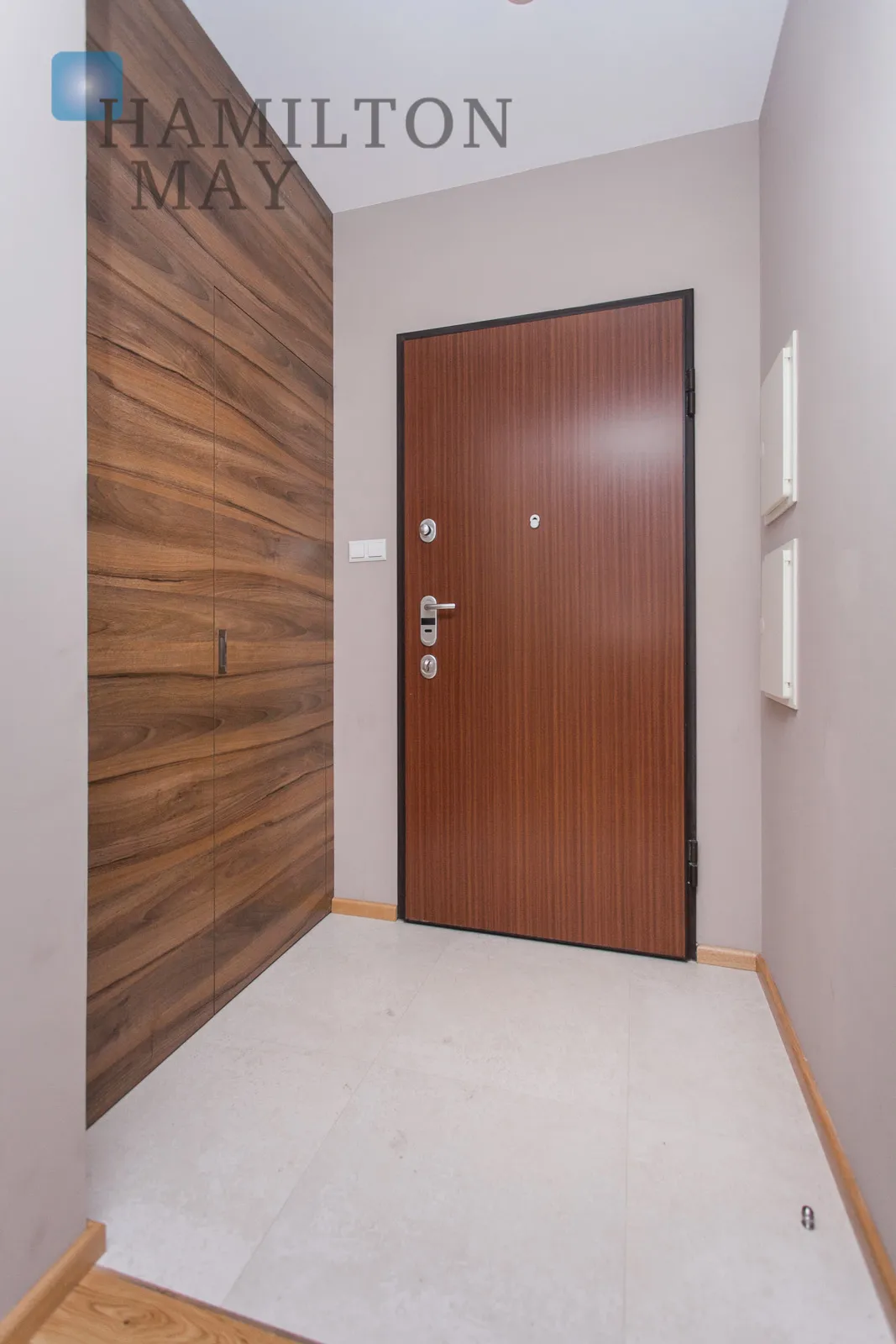 Beautiful brand new apartment in the popular investment on Grzegórzecka Street - slider