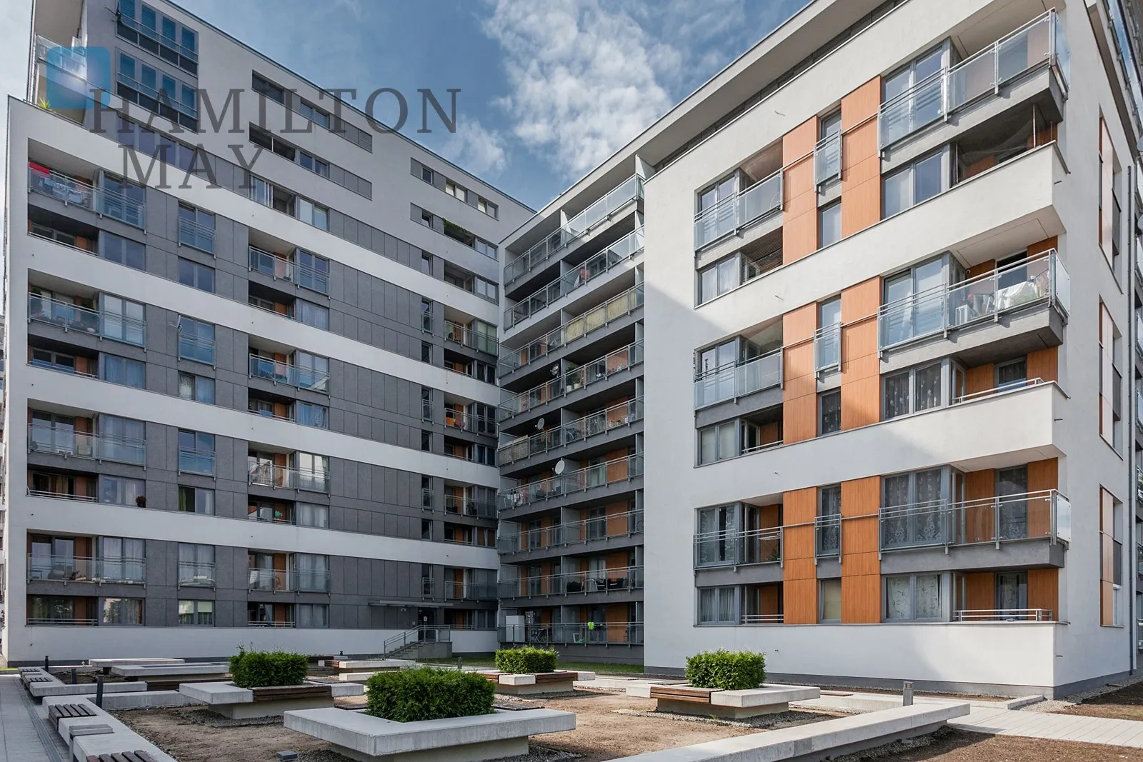 Dwupokojowe mieszkanie z widokiem w Salwator City - slider