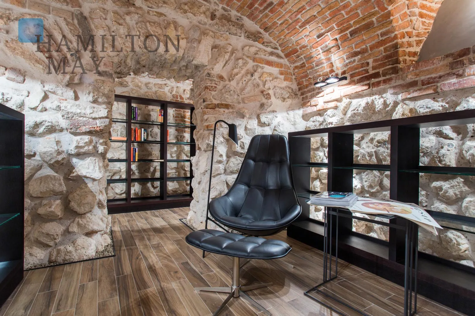 Здається в оренду абсолютно нова двокімнатна квартира з гаражем у престижному житловому комплексі Angel Wawel - slider