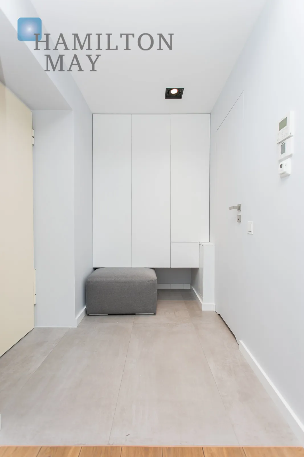 Здається в оренду абсолютно нова двокімнатна квартира з гаражем у престижному житловому комплексі Angel Wawel - slider