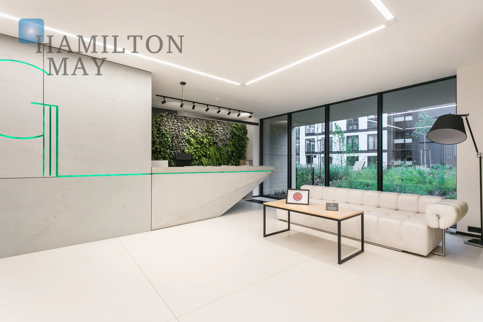 Елегантна 3-кімнатна квартира з терасою в Кроводжі - slider