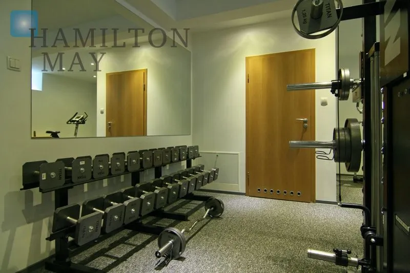Modern two bedroom apartment in a great location - slider