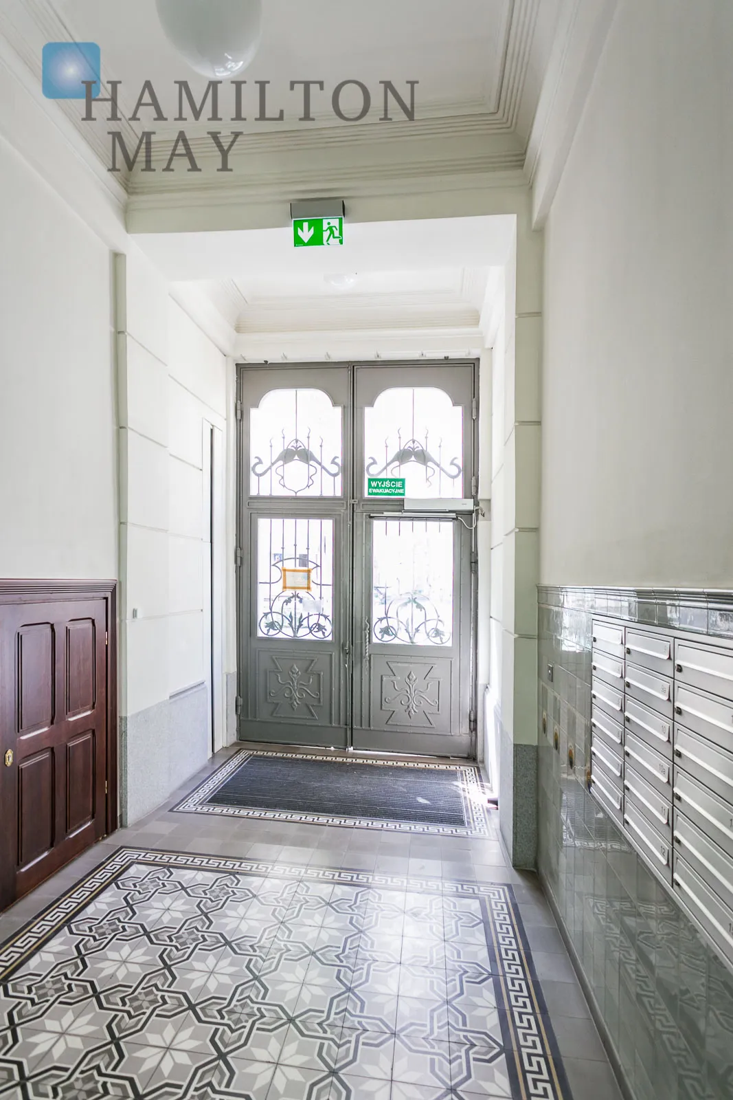 Comfortable Two-Room Apartment in Warsaw City Center - slider