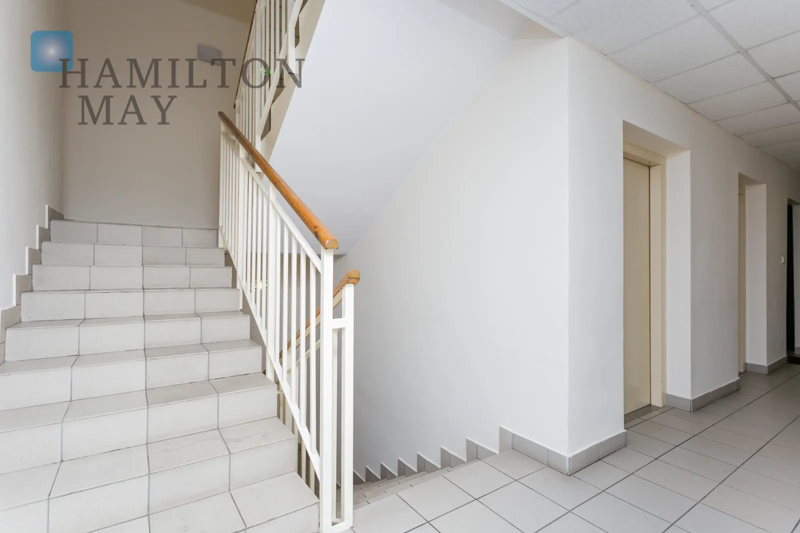 Region: Mokotów Subregion: Sadyba Distance to centre: 5.28 km Level: 5 Price: 1538000 PLN - slider