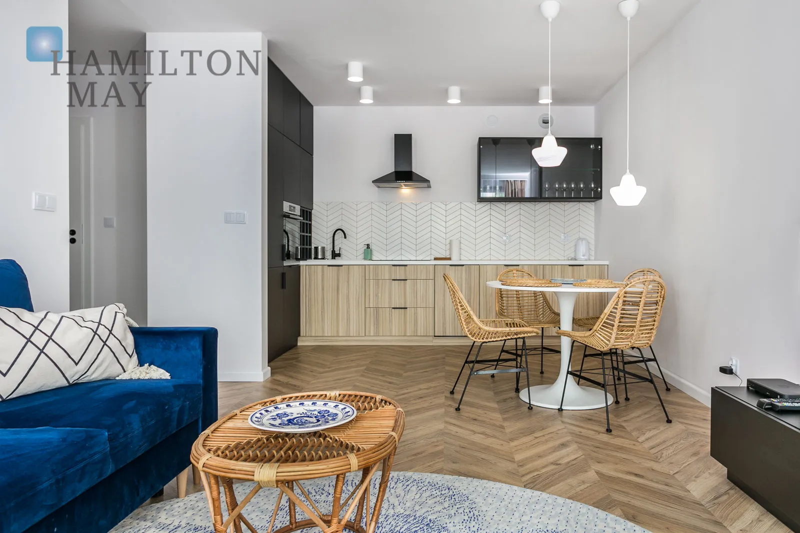 Comfortable top-floor apartment in Krakow - slider