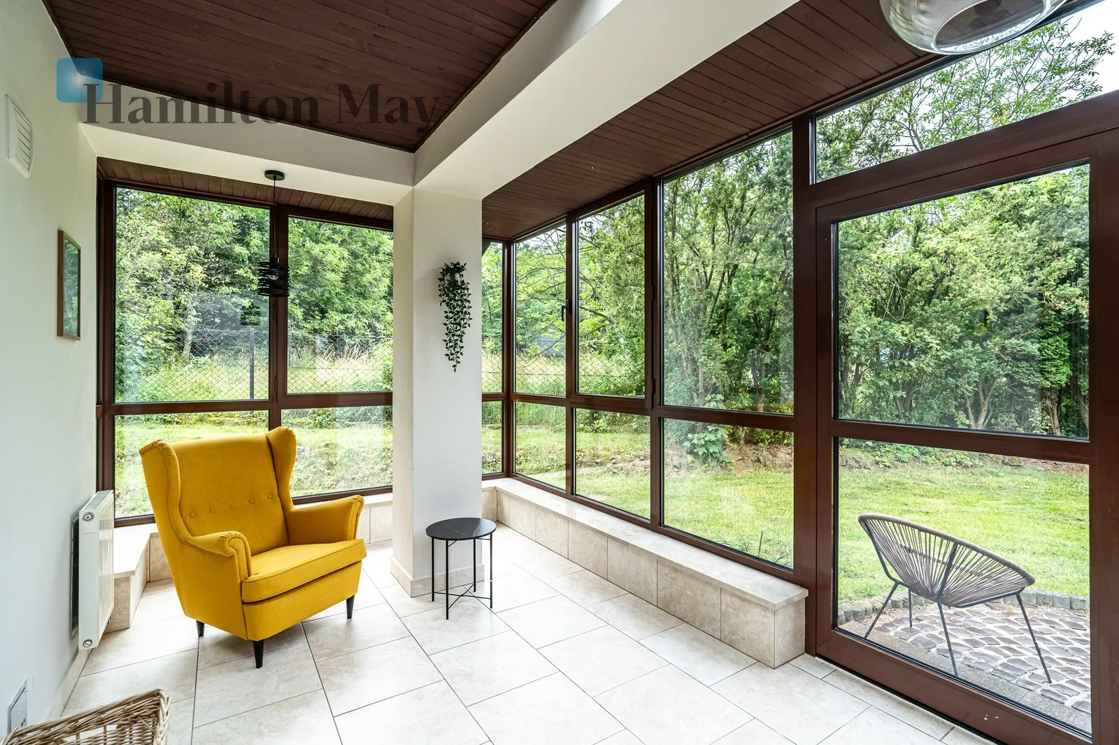 Spacious house in southern Kraków with a large garden, 6 km from Lusina and 9 km from the Old Town - slider