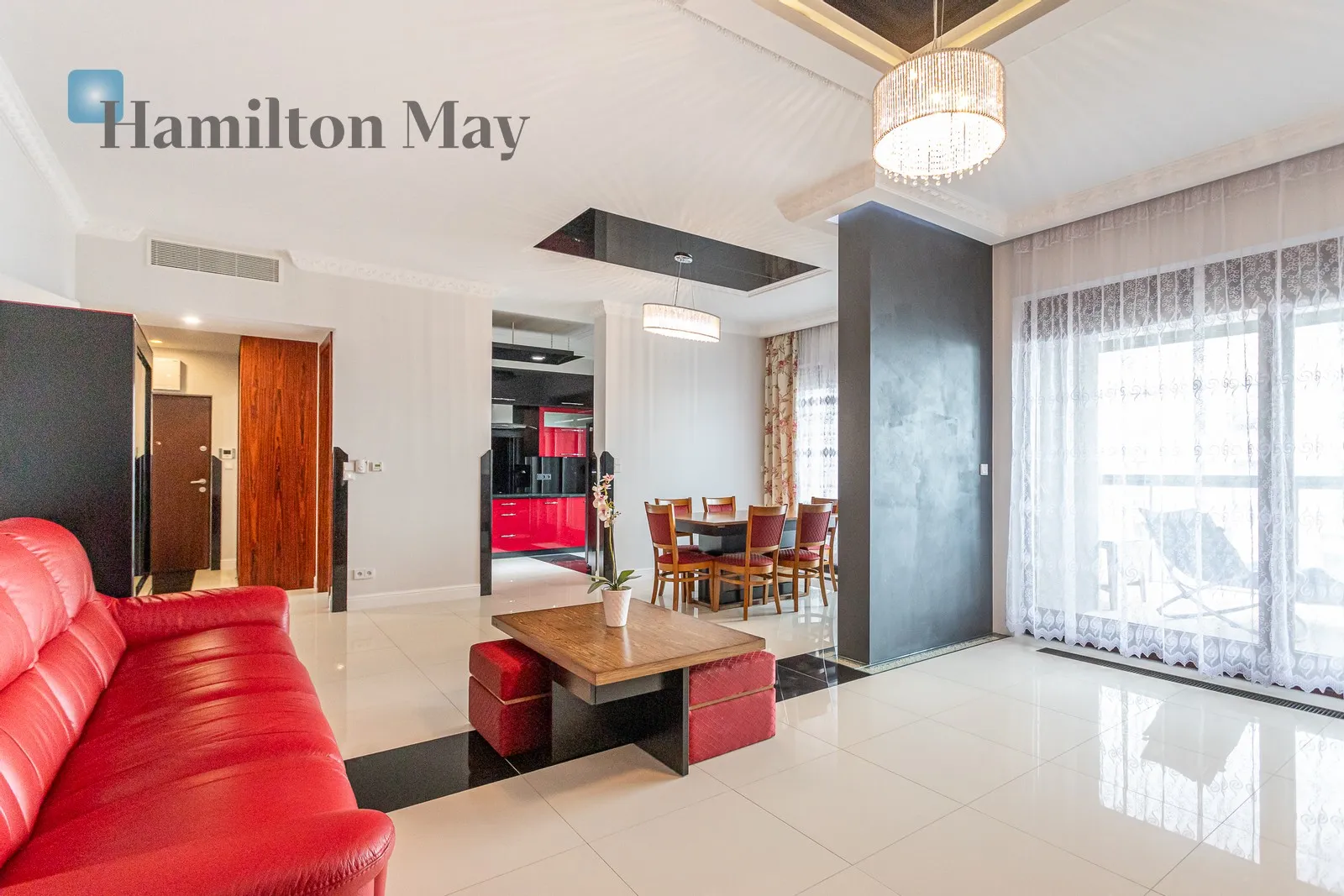 City: Warszawa Street: Pokorna Region: Śródmieście Subregion: Nowe Miasto Distance to centre: 3.02 km Level: 16 Price: 11000 PLN Bedrooms: 3 Bathrooms: 2 - slider