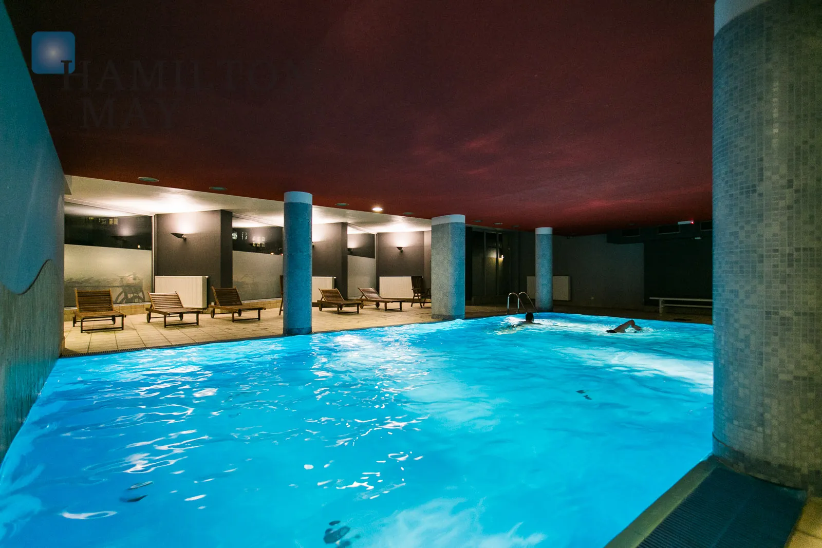 Eleganckie mieszkanie z balkonem i miejscem garażowym - slider