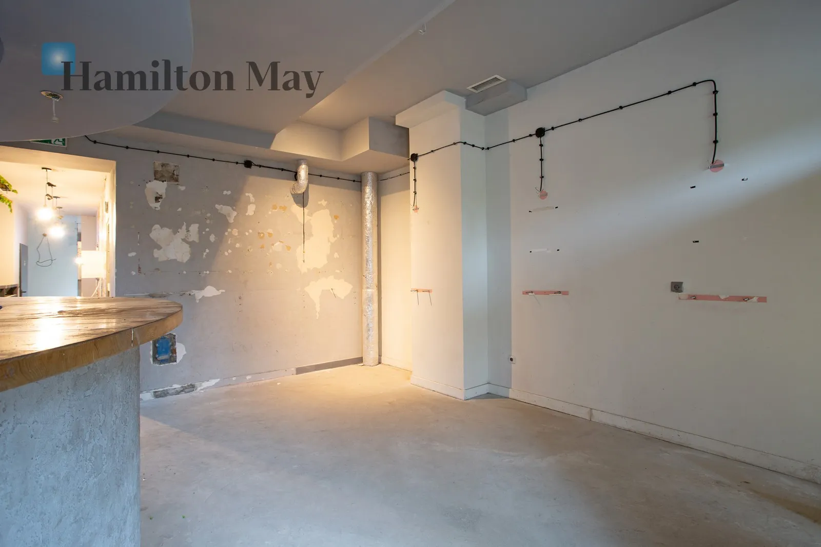 City: Kraków Street: Jakuba Region: Stare Miasto Subregion: Kazimierz Price: 12000 PLN Bedrooms: null Bathrooms: null Plot size: nullm2 - slider