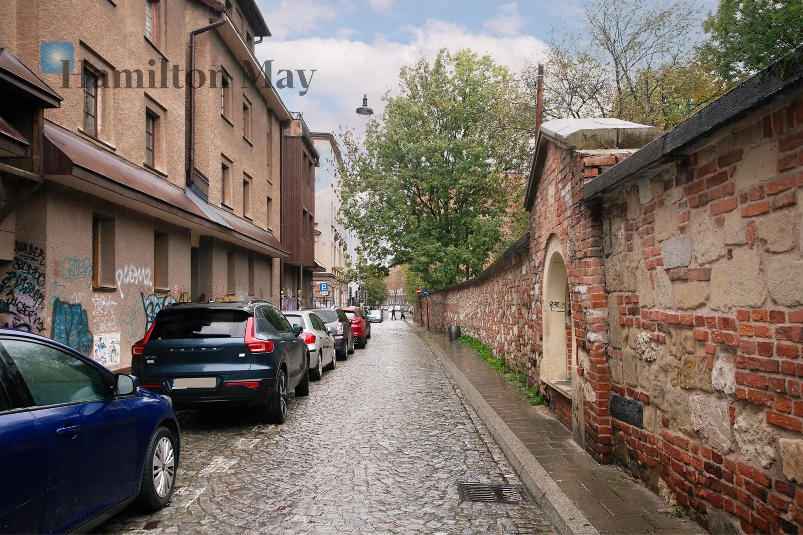 Price: 12000 PLN Bedrooms: null Bathrooms: null Plot size: nullm2 - slider