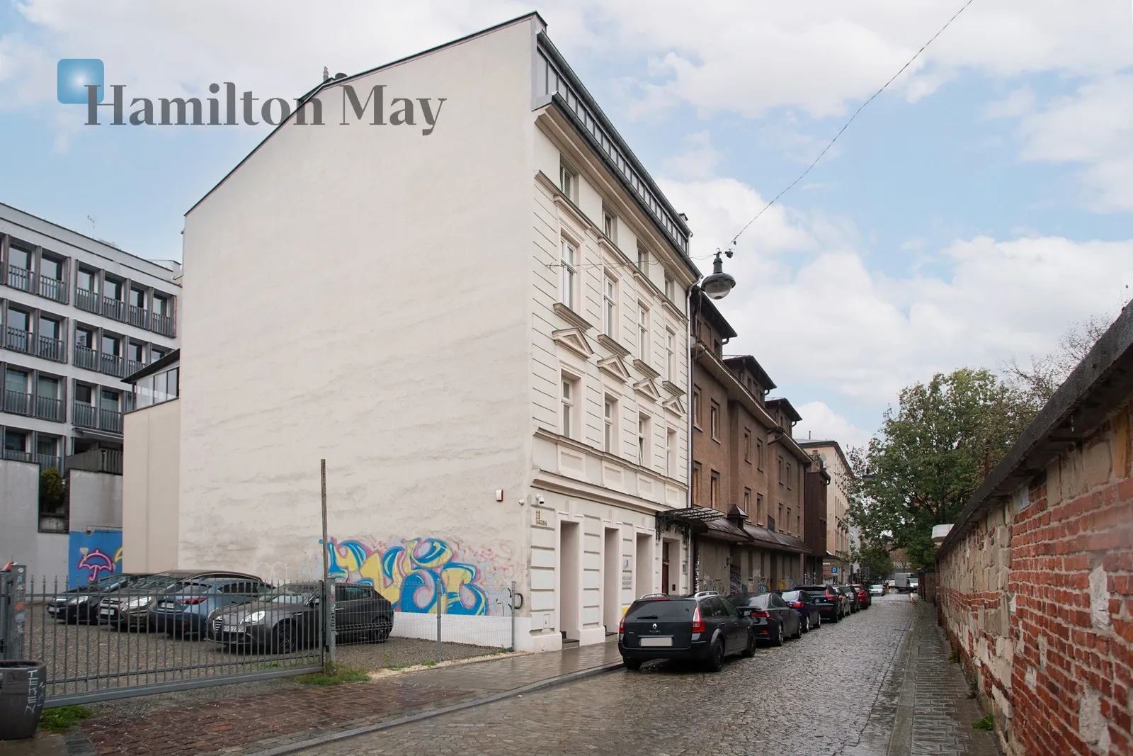 Subregion: Kazimierz Price: 12000 PLN Bedrooms: null - slider