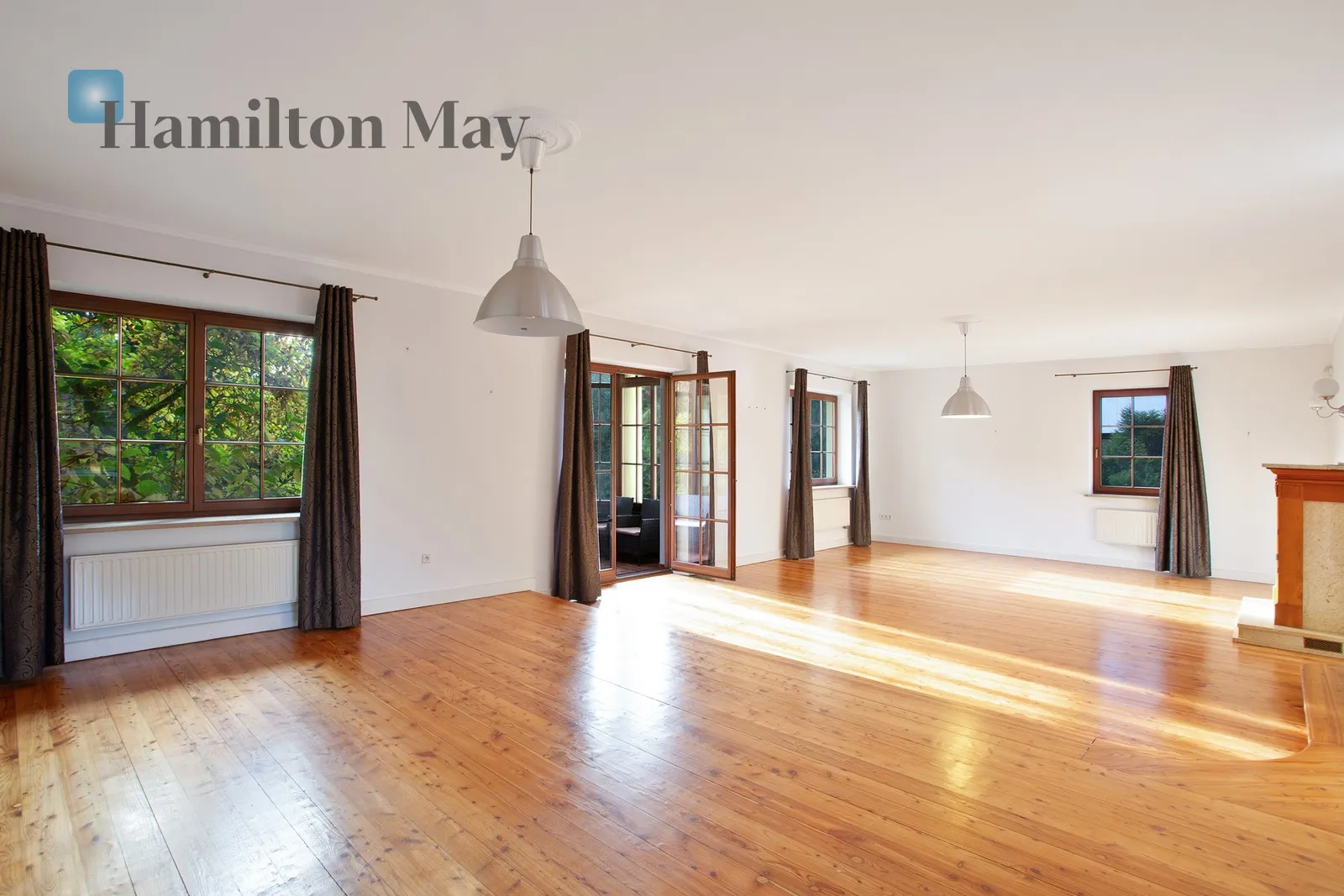 A spacious detached house in the immediate vicinity of Decjusza Park in Wola Justowska - slider