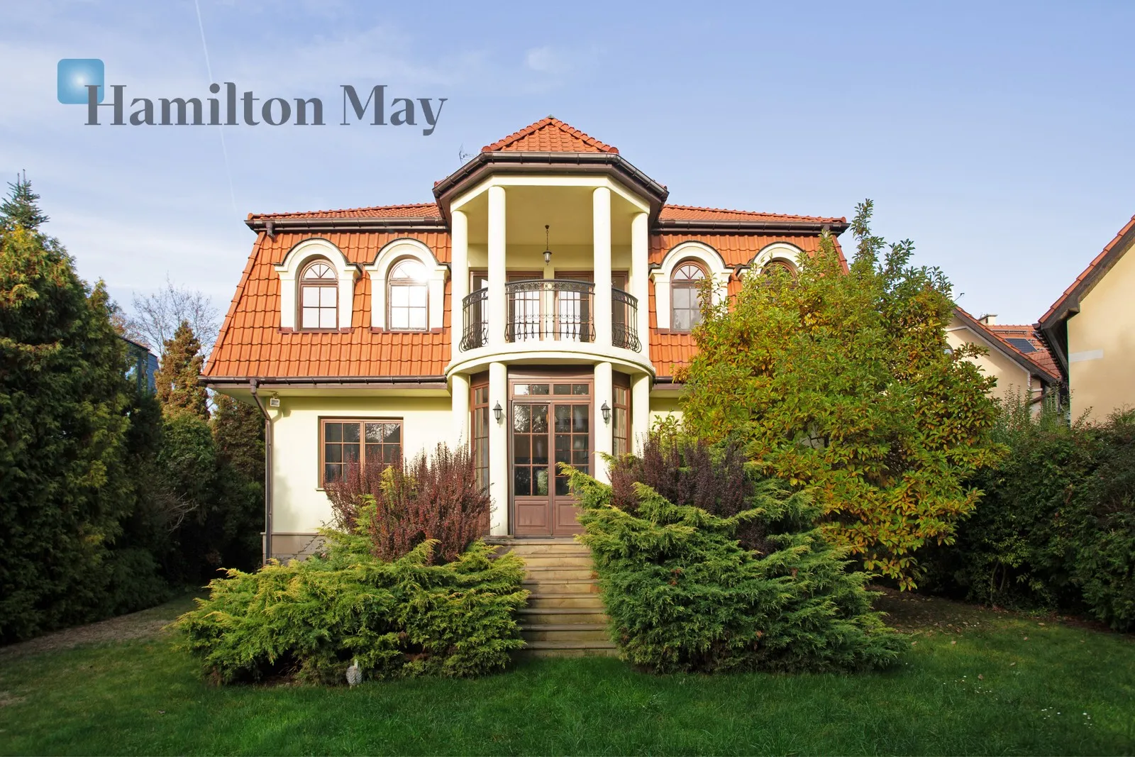 A spacious detached house in the immediate vicinity of Decjusza Park in Wola Justowska - slider
