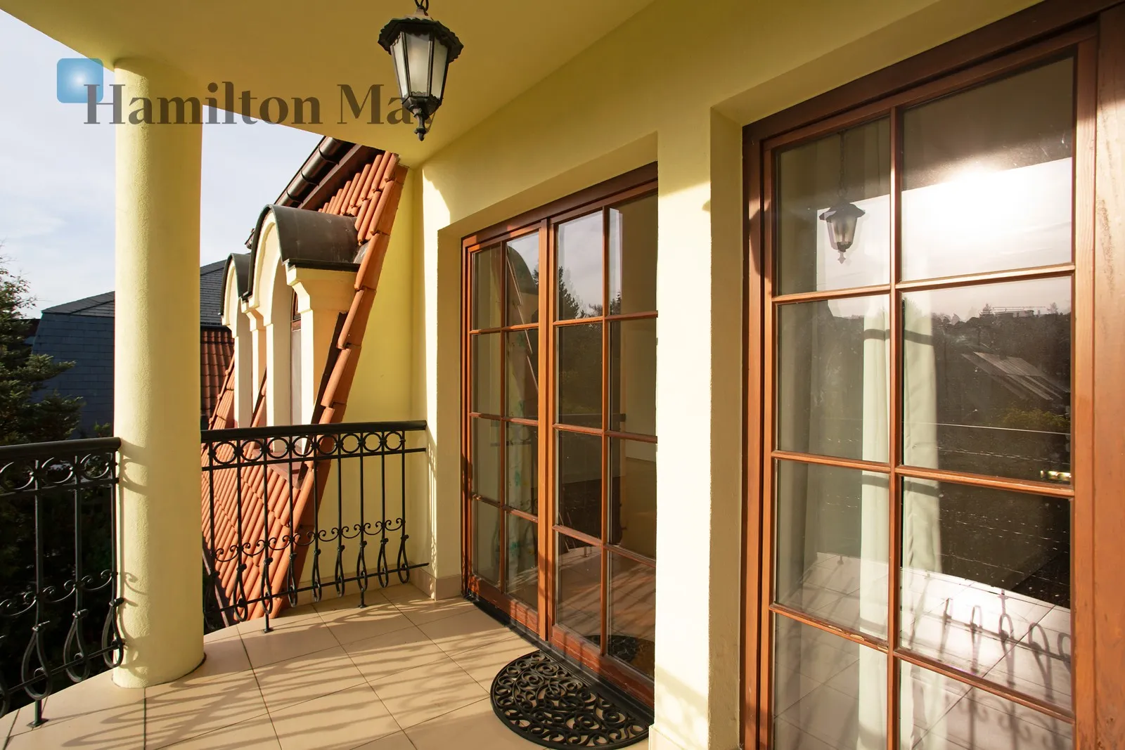 A spacious detached house in the immediate vicinity of Decjusza Park in Wola Justowska - slider