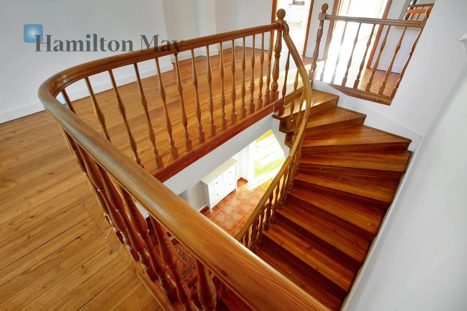 A spacious detached house in the immediate vicinity of Decjusza Park in Wola Justowska - slider