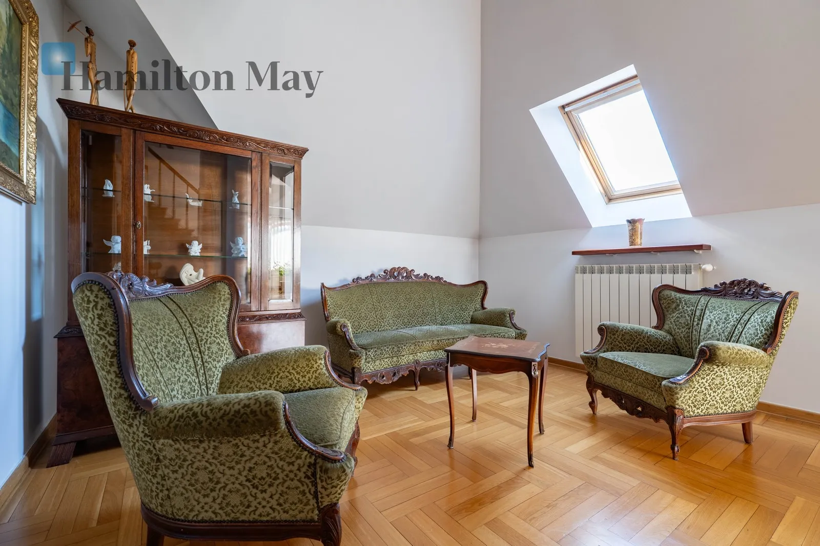 Price: 3590000 PLN Bedrooms: 4 Bathrooms: 3 Plot size: 750m2 Price/m2: 9782 PLN - slider