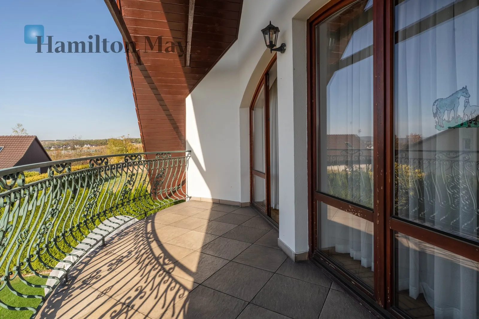 Bathrooms: 3 Plot size: 750m2 - slider