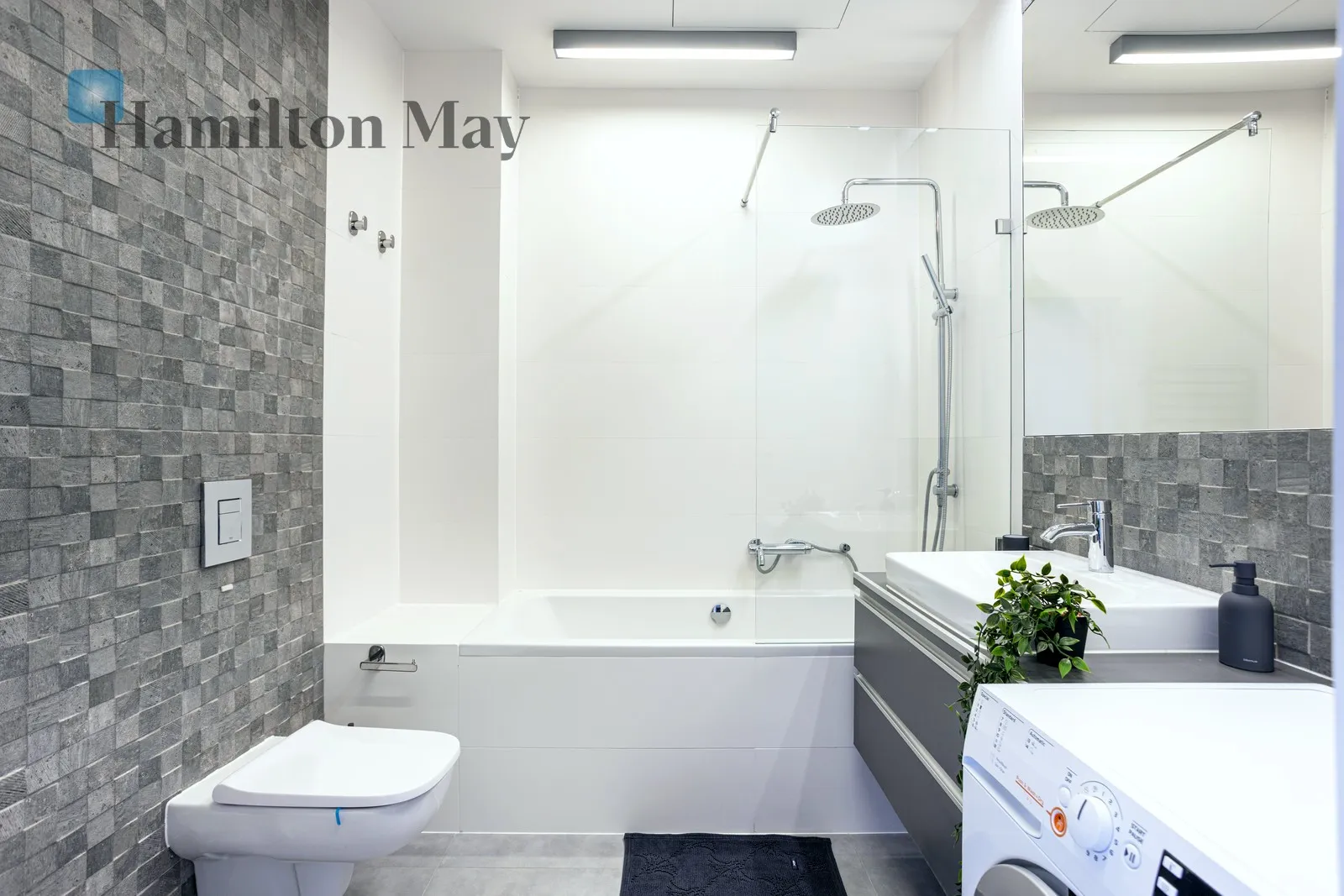 City: Wrocław Street: Gwiaździsta Region: Krzyki Distance to centre: 1.87 km Level: 14 Price: 5500 PLN - slider