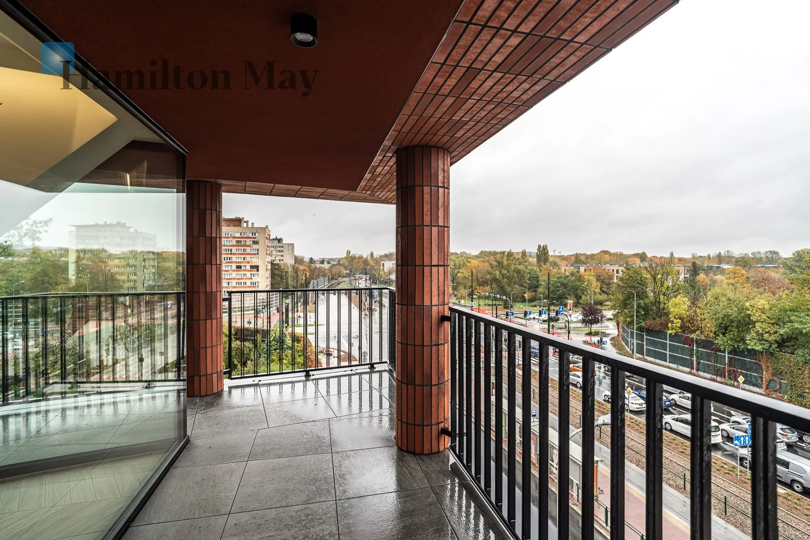 Region: Prądnik Czerwony Distance to centre: 3.35 km Level: 4 Price: 7900 PLN Bedrooms: 2 Bathrooms: 1 Size: 79m2 - slider