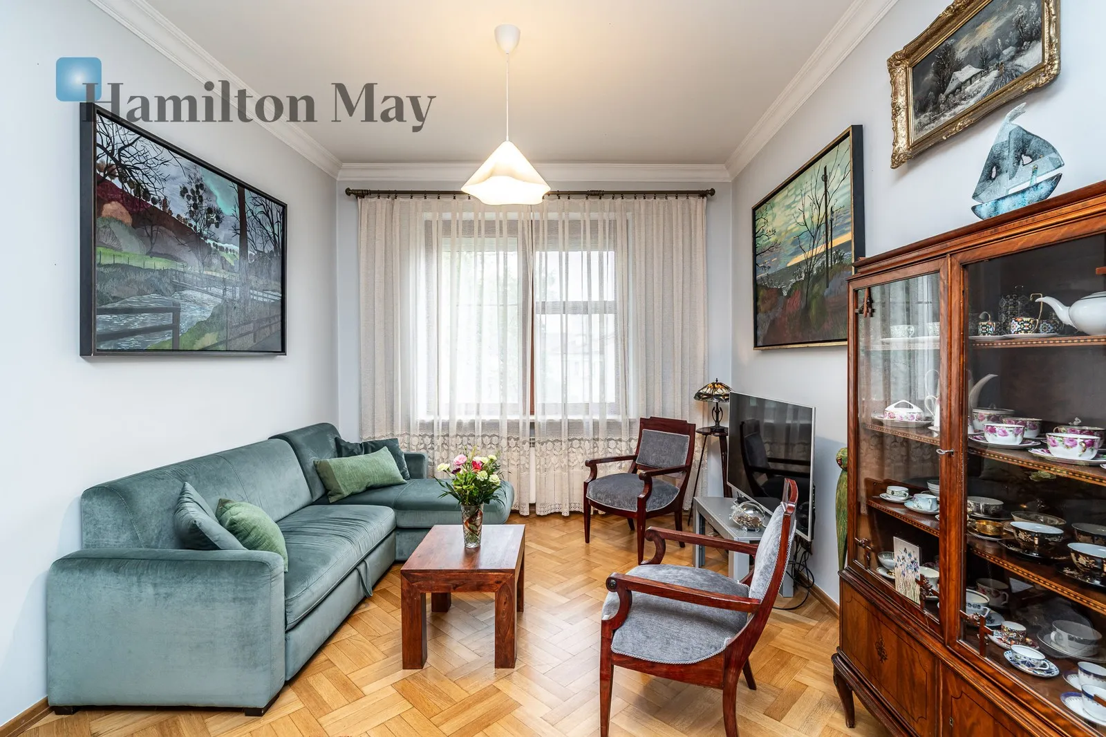 Street: Sereno Fenn'a Region: Stare Miasto Distance to centre: 0.59 km Level: 4 Price: 2800000 PLN Bedrooms: 3 - slider
