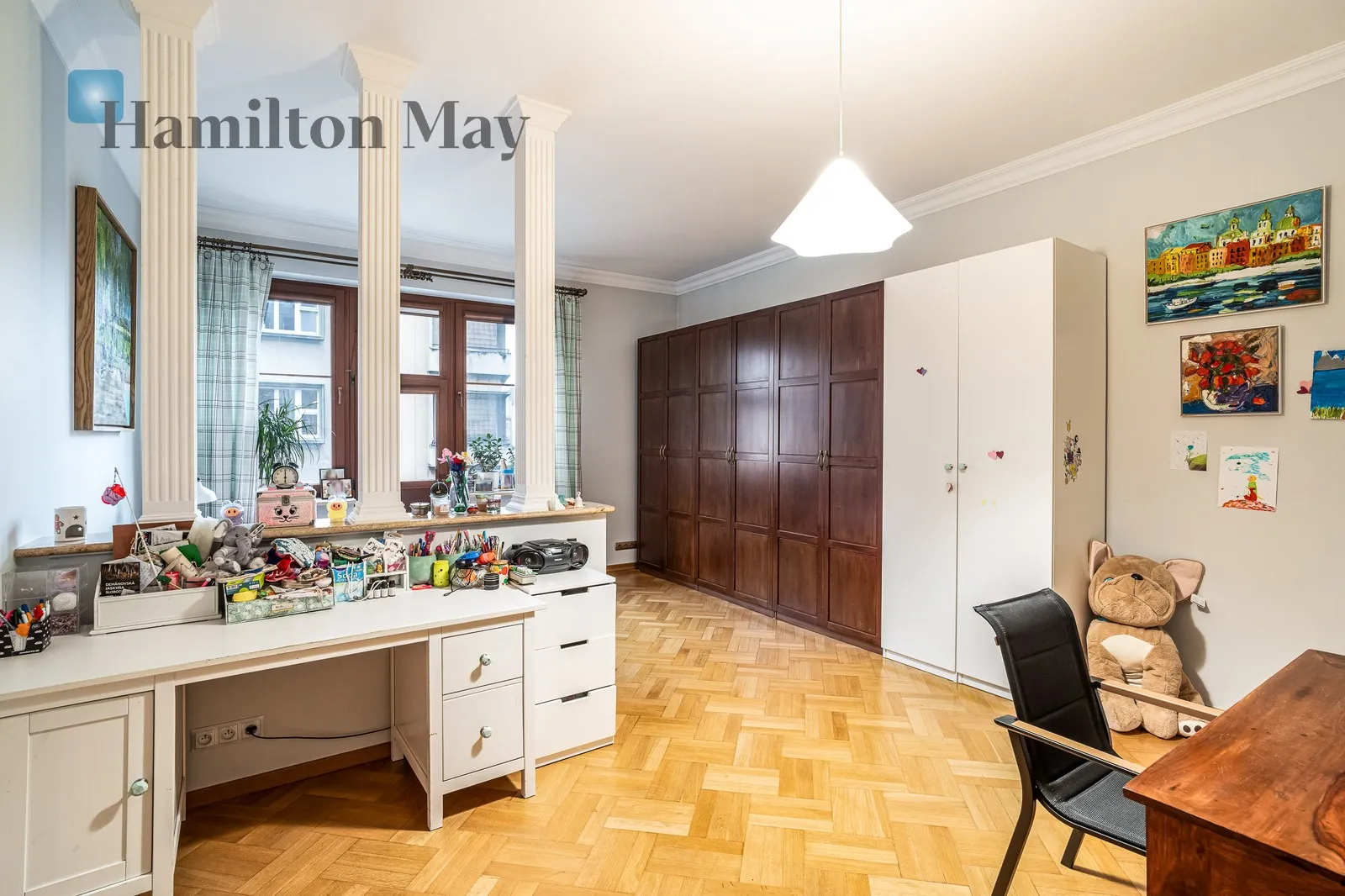 Region: Stare Miasto Distance to centre: 0.59 km Level: 4 Price: 2800000 PLN - slider