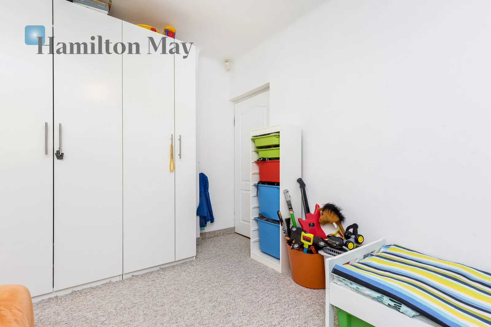 City: Warszawa Street: Królowej Marysieńki Region: Wilanów Subregion: Wilanów Wysoki Distance to centre: 8.07 km Level: 1 Price: 6000 PLN - slider