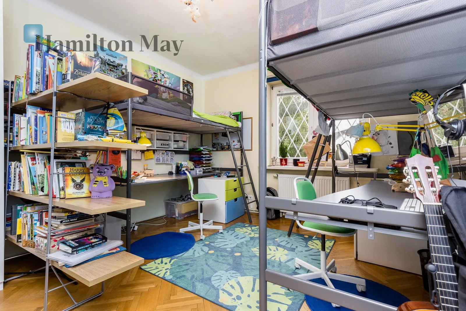 Street: Królowej Marysieńki Region: Wilanów Subregion: Wilanów Wysoki Distance to centre: 8.07 km Level: 1 Price: 6000 PLN Bedrooms: 3 - slider