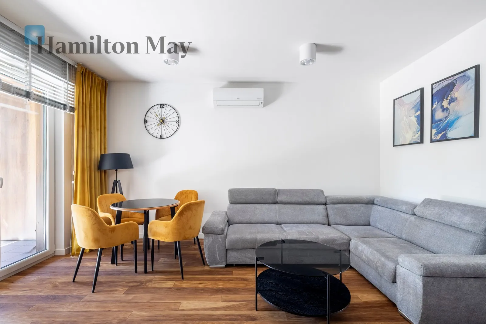 Distance to centre: 2.07 km Level: 1 Price: 3900 PLN Bedrooms: 2 Bathrooms: 1 Size: 56m2 Price/m2: 70 PLN - slider
